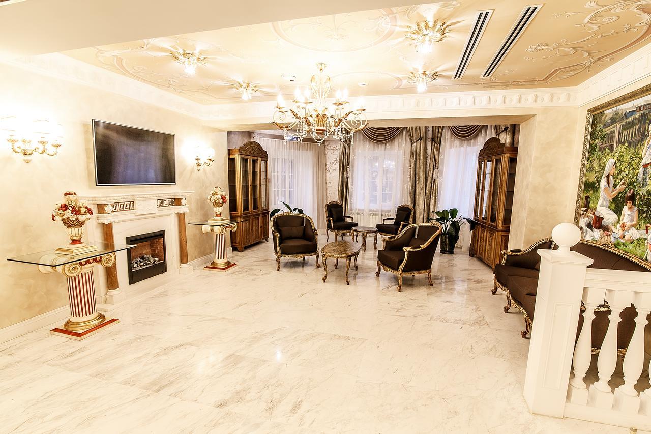 كوستروما Art Hotel Aleksandrovsky المظهر الخارجي الصورة